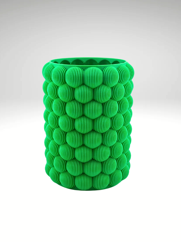 luqaimat-vase-in-green