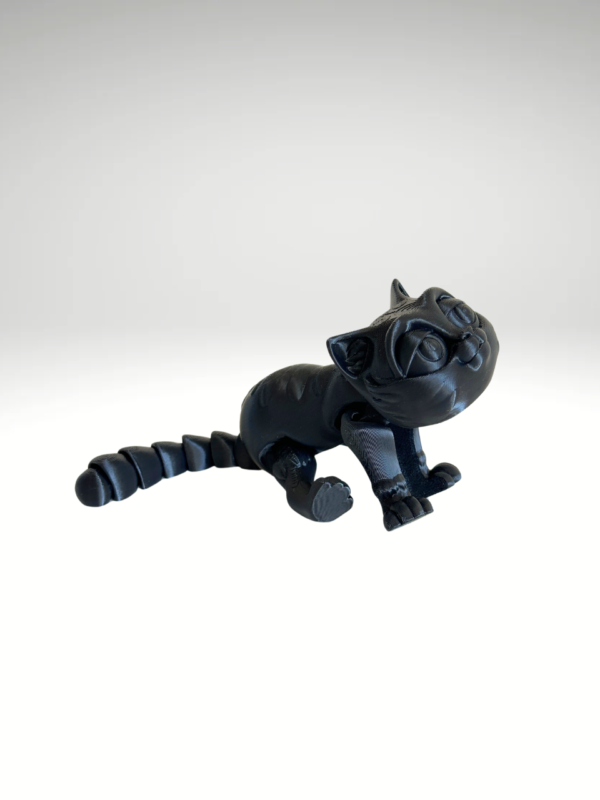 3D-printed-cat figurine-with-movable-hands-and tail.